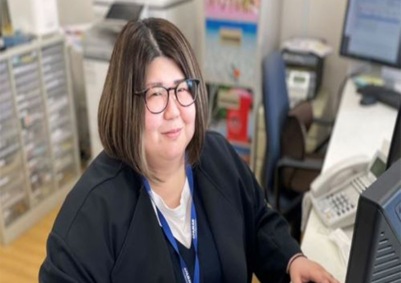 三角 早緒理